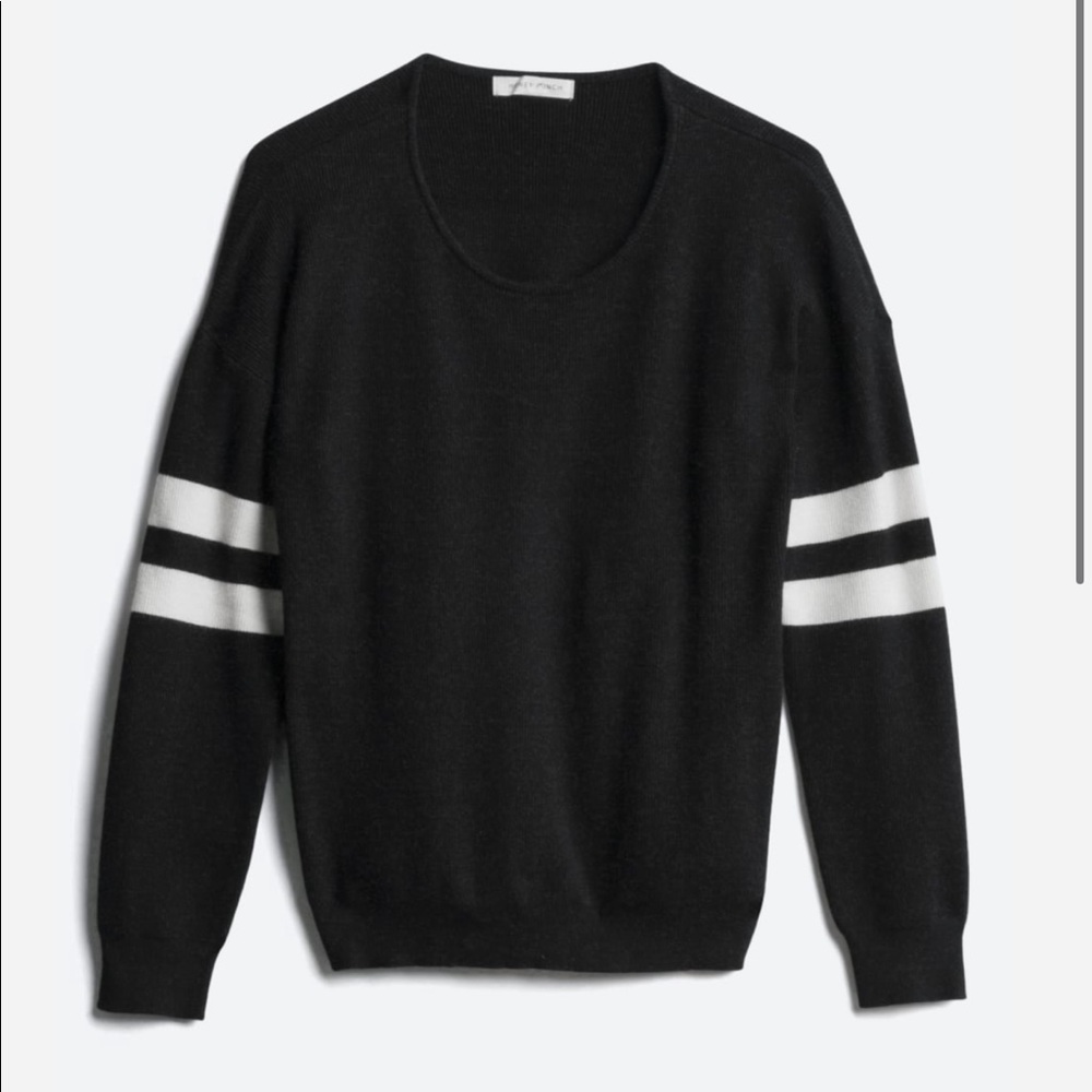 Honey Punch Varsity Cropped Sweater | Large